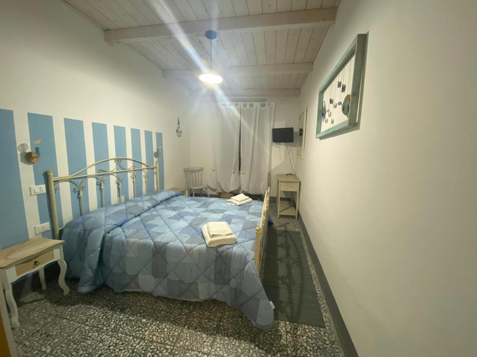 Casa Eleonora Villa Bosa Bagian luar foto