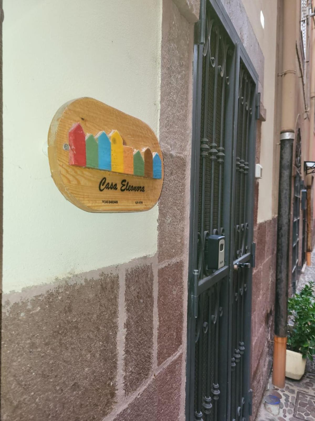 Casa Eleonora Villa Bosa Bagian luar foto